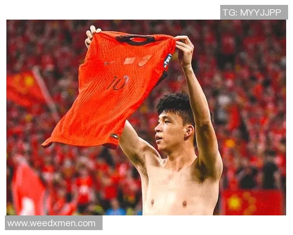 国足收官后王钰栋成功留洋法甲范志毅承诺全力支持助其发展